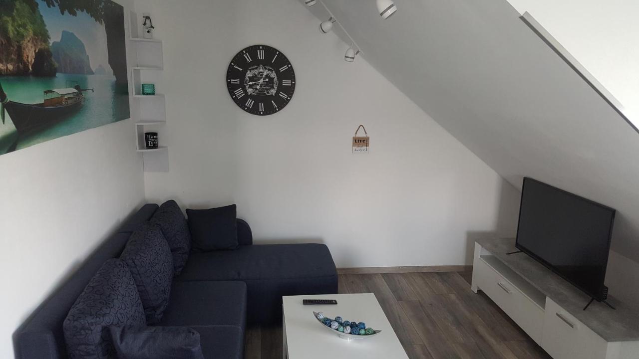 Masterappart Apartment Guenzburg Ngoại thất bức ảnh